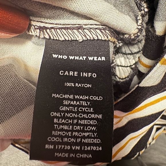 Who What Wear Striped Button Down Jumpsuit XL Black White Tie Waist Wide Leg - Picture 8 of 8